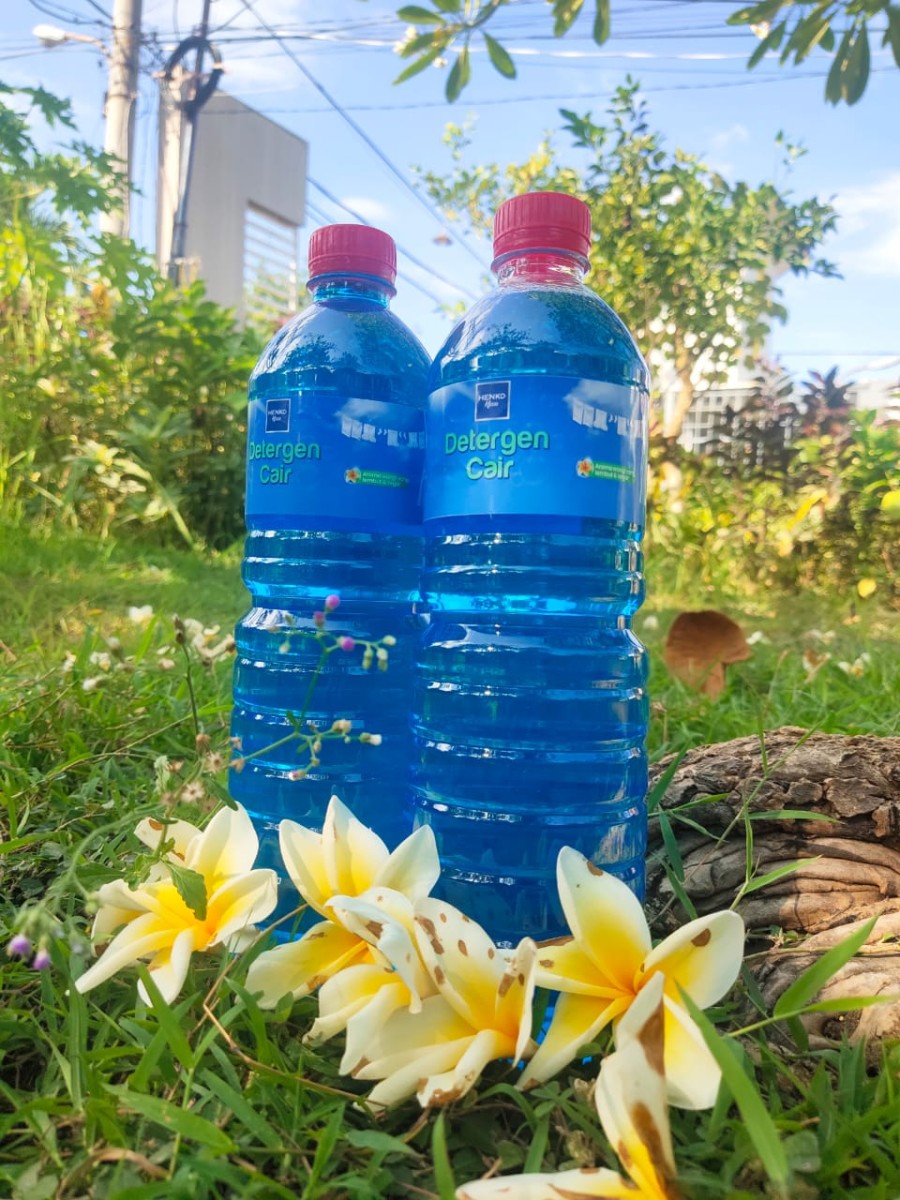 HENKO Kleen Deterjen Cair 1 Liter HENKO Kleen Deterjen Cair 1 Liter